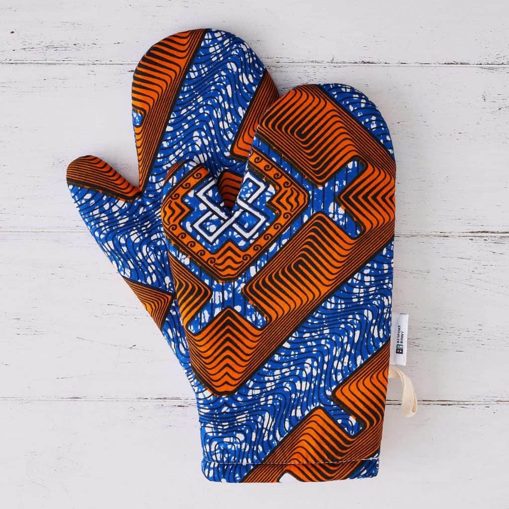 BespokeBinny | Black-owned Etsy Oven Mit