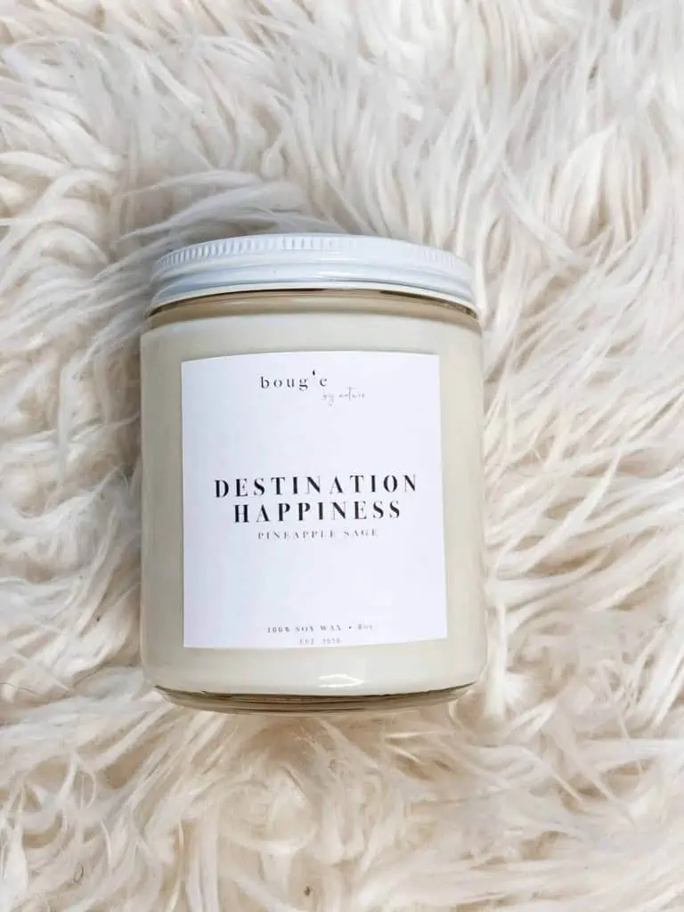 40 BlackOwned Candle Companies on Etsy Comfy Girl With Curls