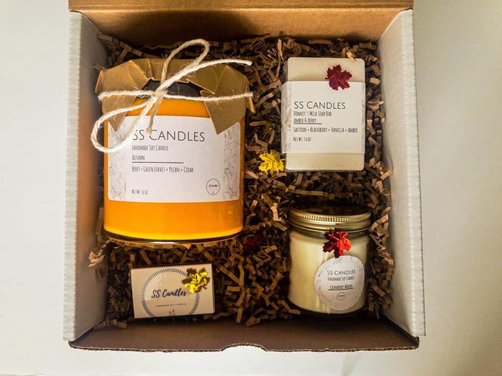 40 BlackOwned Candle Companies on Etsy Comfy Girl With Curls