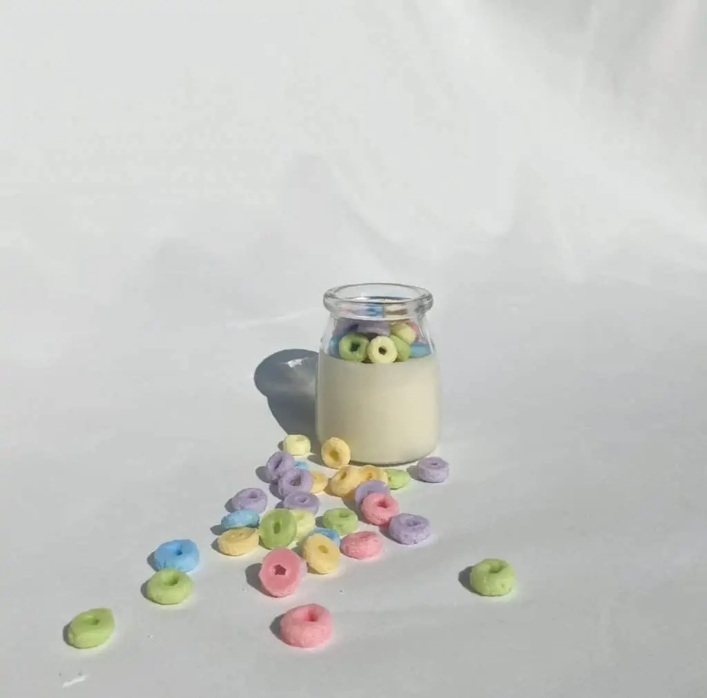 40 BlackOwned Candle Companies on Etsy Comfy Girl With Curls